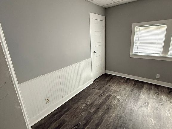 3rd image of 1322 N Ripley St