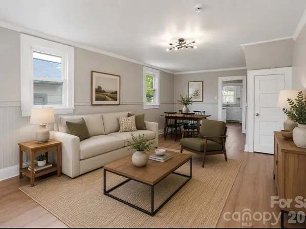 234 S Ervin Ave, Newton, NC 28658