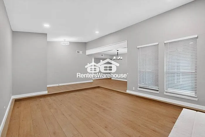 3706 Standridge Dr — Photo 9