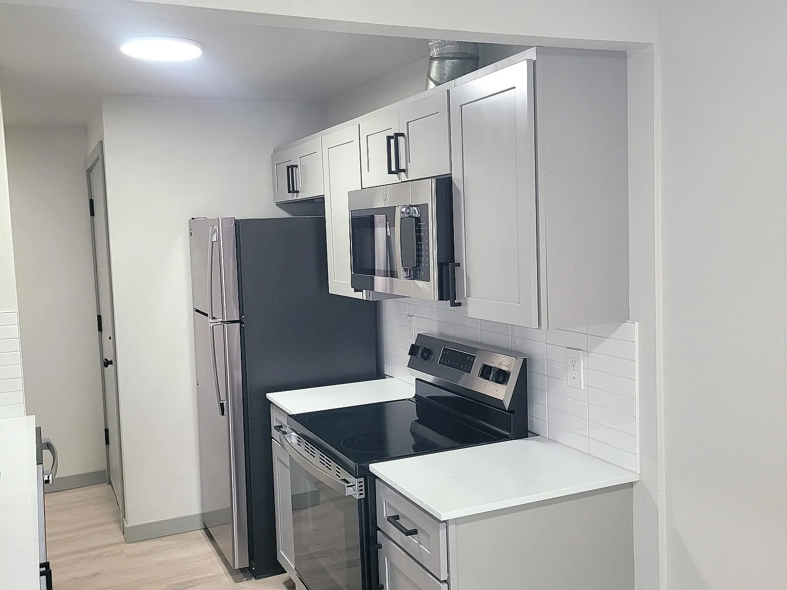 3714 D St SE — Photo 2
