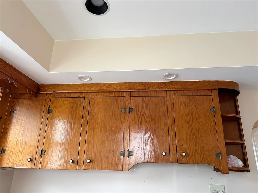 2 bed, 800 sqft, $2,500 — Photo 4