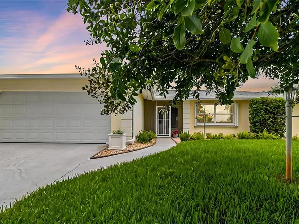 2380 Bal Harbour Dr, Venice, FL 34293