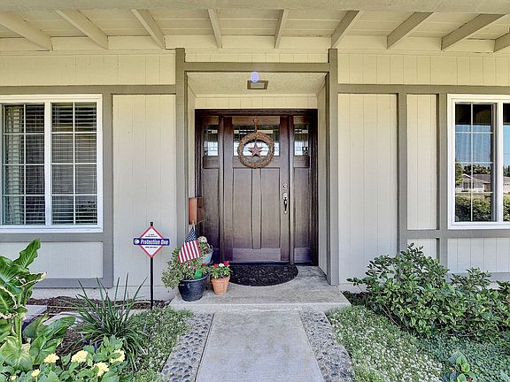 2nd image of 14422 Cloverbrook Dr