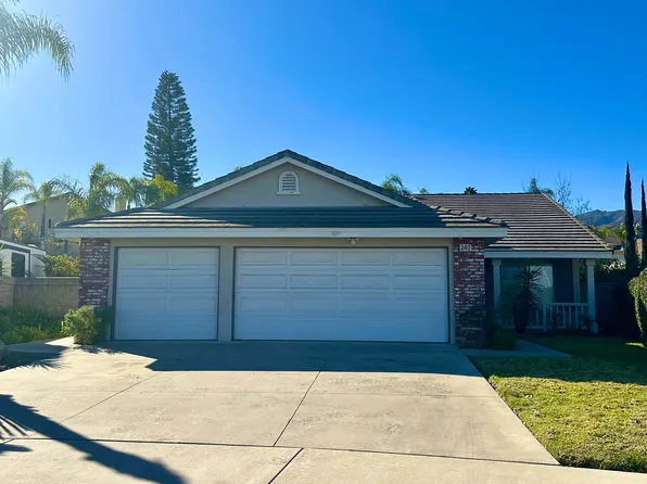 240 Sierra Madre Way, Corona, CA 92881