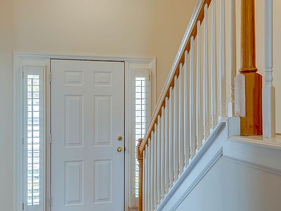 3rd image of 1705 Glenridge Dr