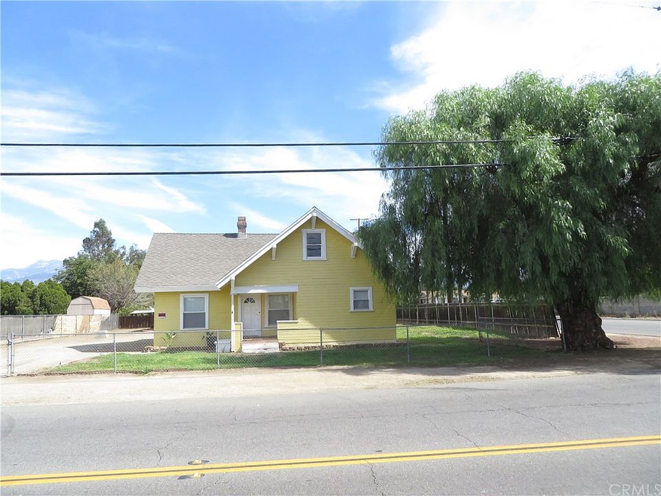 1st image of 26992 Cornell St