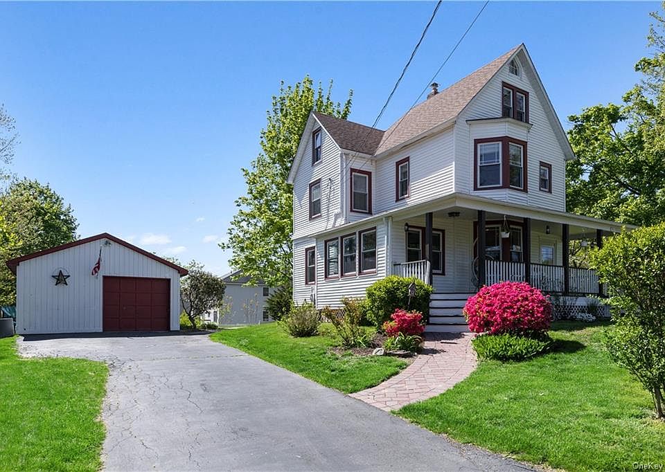 1st image of 9 Highland Ave