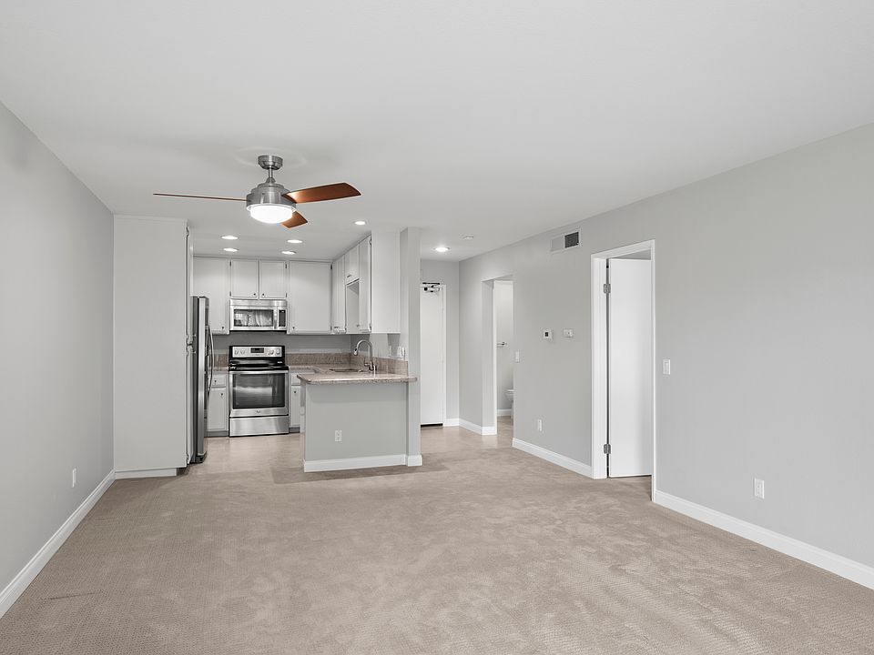 1st image of 10250 Caminito Cuervo Unit 39