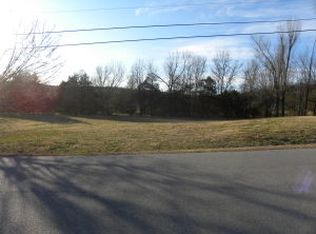 Walnut St, Lead Hill, AR 72644