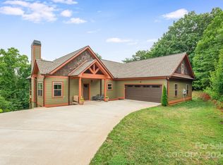 120 Spicewood Rd, Weaverville, NC 28787