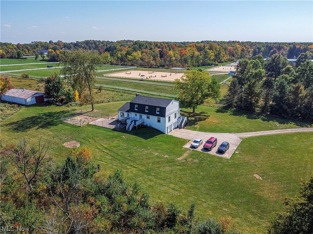 2599 Ridge Rd, Hinckley, OH 44233 Zillow