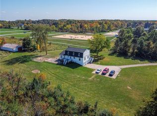 2599 Ridge Rd, Hinckley, OH 44233