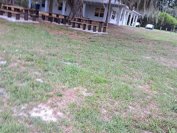 4th image of 411 Highlands Lake Dr