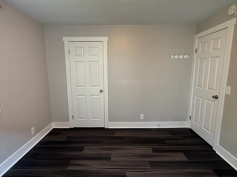 213 Garfield Ave #1 — Photo 17
