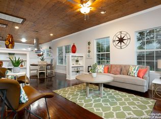 733 Saint James, San Antonio, TX 78202