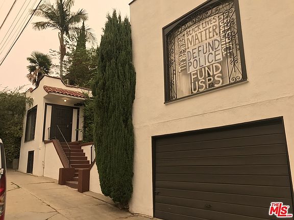 2nd image of 3043 Berkeley Ave