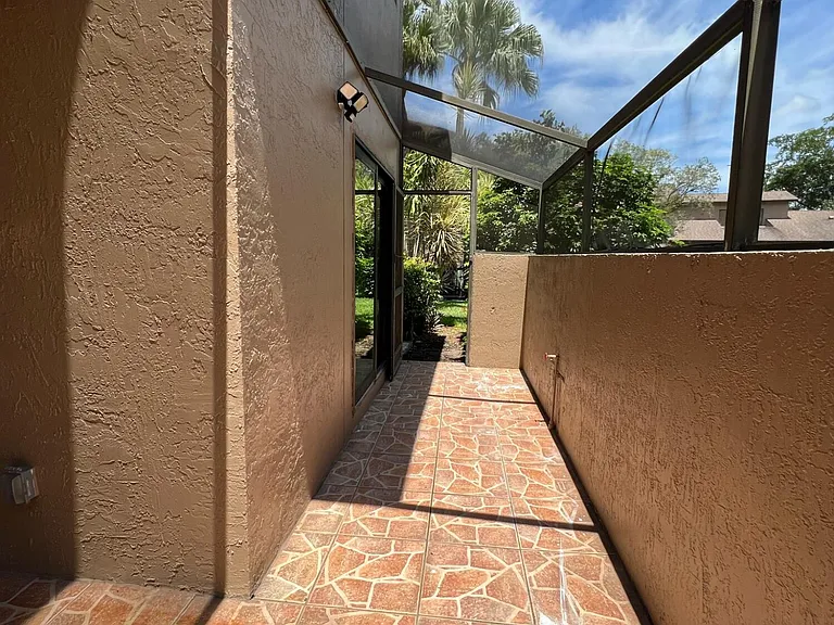 3810 NW 23rd Ct — Photo 31