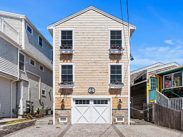 117 Perkins Cove Road, Ogunquit, ME 03907