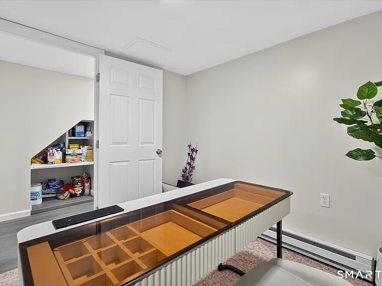 1141 Waterbury Rd — Photo 24