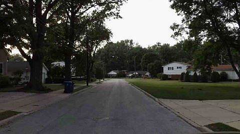 2nd image of 485 Henry St