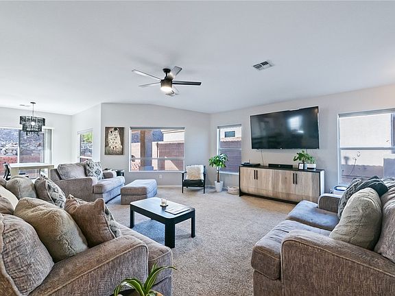 5th image of 3083 Milano Drive