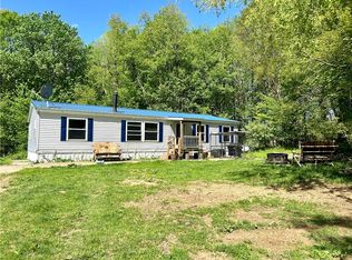 31095 Tattle St, Cambridge Springs, PA 16403