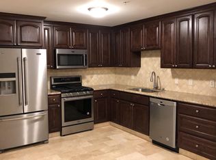261 El Dorado St APT 204, Monterey, CA 93940
