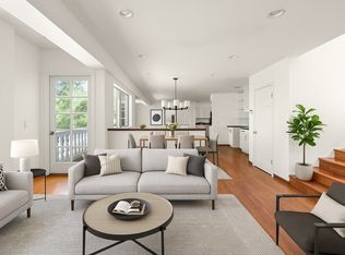 3962 Oakfield Dr, Sherman Oaks, CA 91423