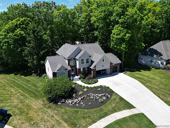 3rd image of 8314 Pleasant Ct