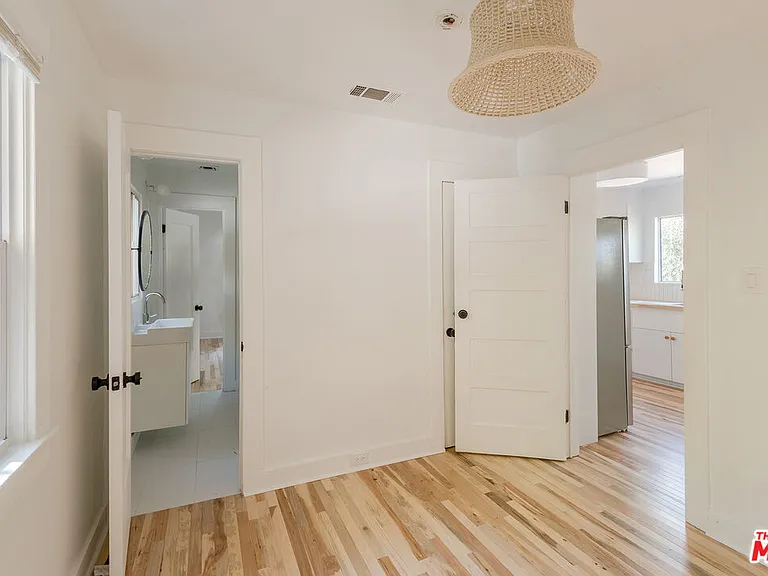 4013 Sunset Dr — Photo 13
