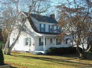 92 Tanner St, Manchester, CT 06042