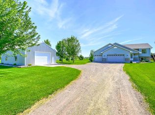 56843 Maple Ave, Rock Creek, MN 55067