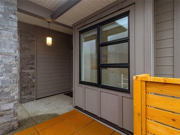 1234 Viewtop Rd #142, Duncan, BC V9L 5S7