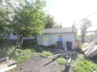 1335 E 19th St, Des Moines, IA 50316