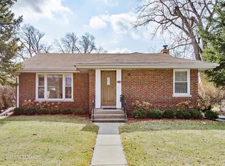 4115 Howard St, Skokie, IL 60076