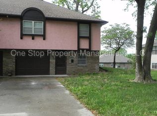 8727 E 60th Ter, Raytown, MO 64129