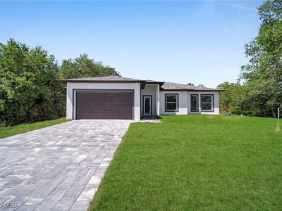 406 Columbus Blvd S, Lehigh Acres, FL, 33974