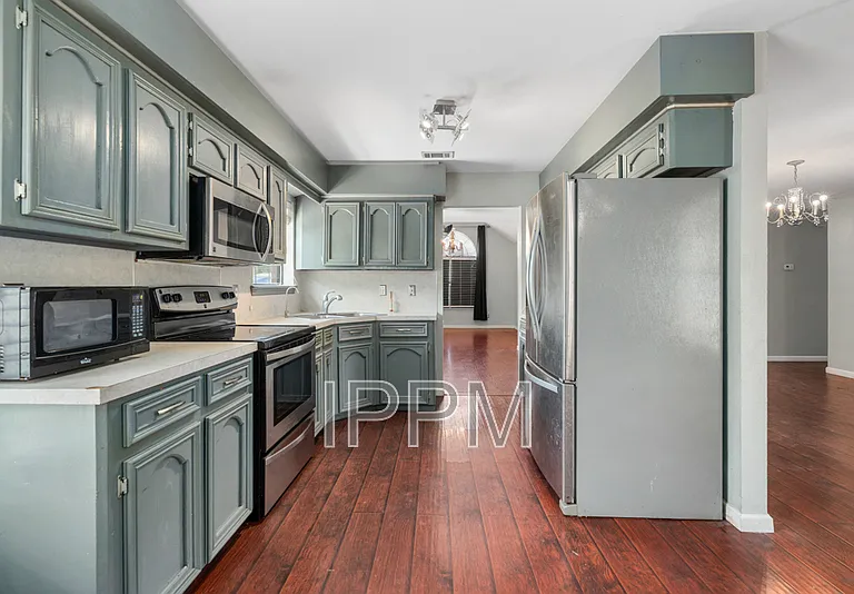 5233 Clearview Dr — Photo 4