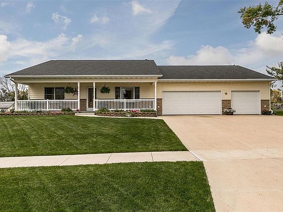 2nd image of 2212 Balsam Dr SW