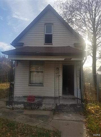 1st image of 6028 Garesche Ave