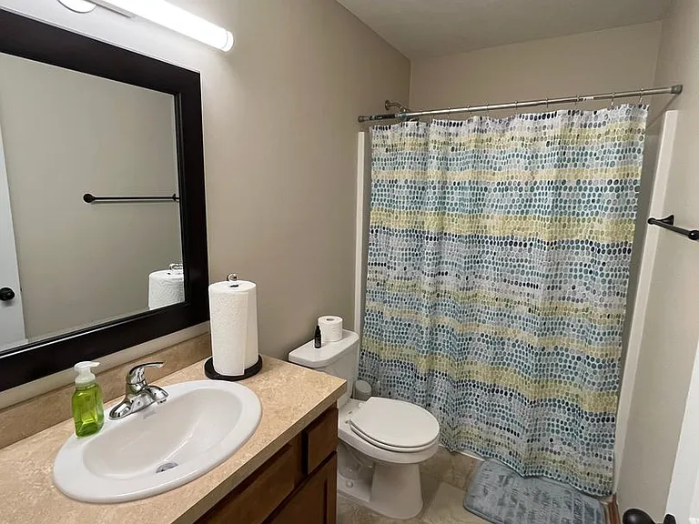 7825 Yankee Woods Dr — Photo 20