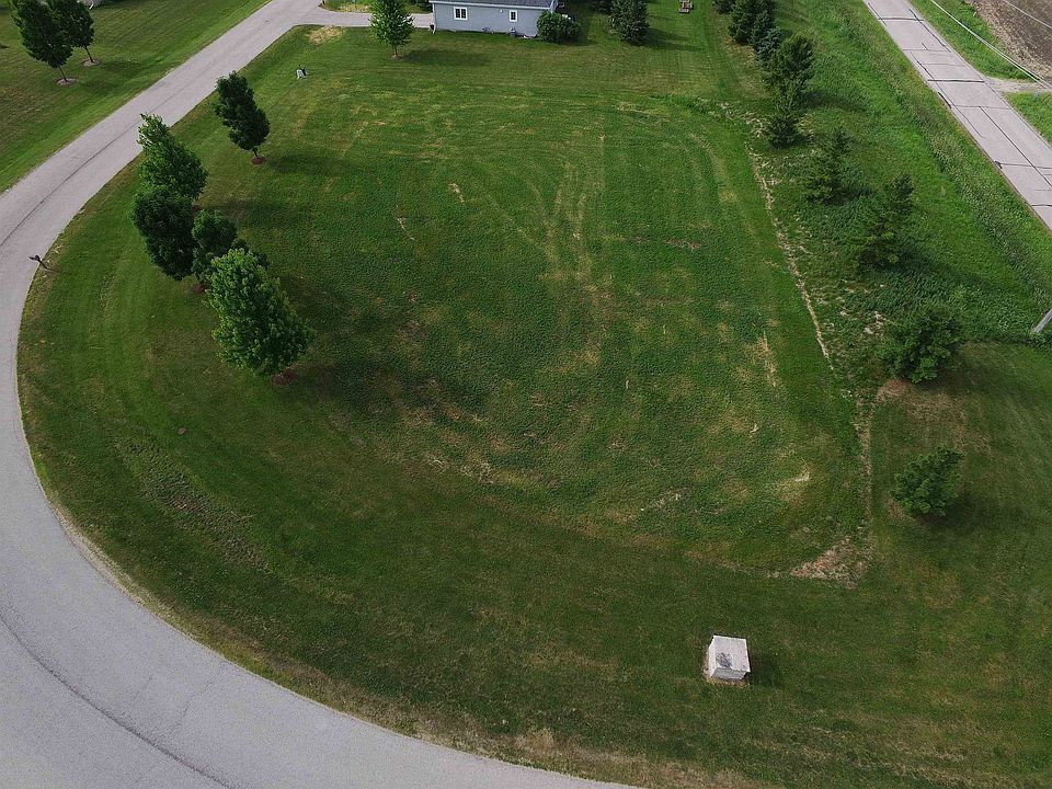 1st image of Waterway Dr #12