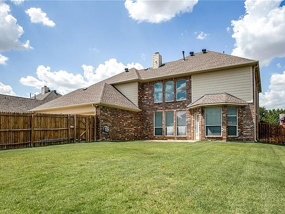 3rd image of 14611 Pensham Dr