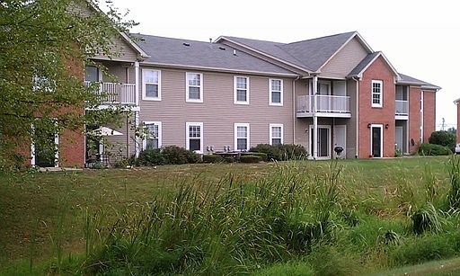 2nd image of 382 Country View Ct APT 14