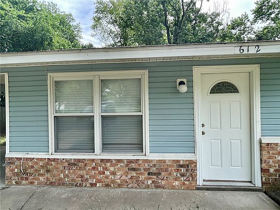 5th image of 612 Lake Sequoyah Dr