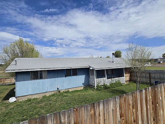 2nd image of 373 NW McDonald Rd