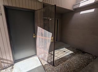2857 N Los Felices Rd UNIT 106, Palm Springs, CA 92262