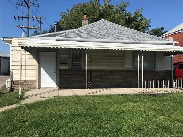 20703 Dexter Blvd, Warren, MI 48089