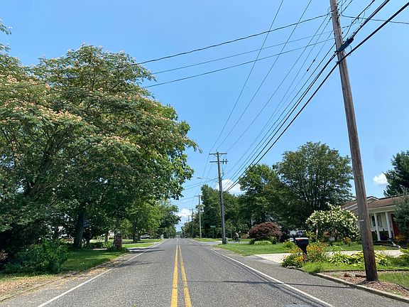 4th image of 1137 Sharp Rd
