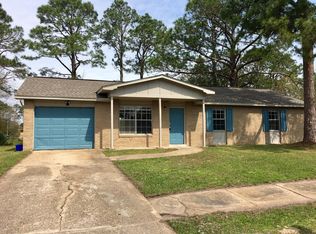 2500 Calle De Feliz St, Gautier, MS 39553